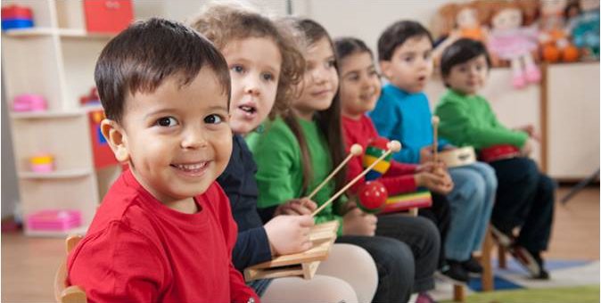 چگونه فرزند خود را به تمرین موسیقی ترغیب کنیم؟ 9